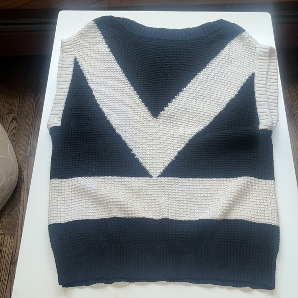 Victor Glemaud Black and White V-Neck Sweater Vest - Picture 4 of 5